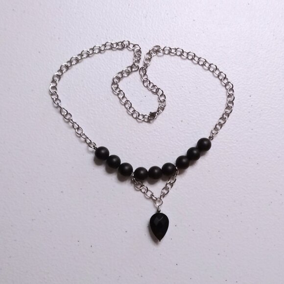 Sexy Seductive Business Casual Goth Domme | Reversible TearDrop + Stone Necklace - Picture 4 of 9